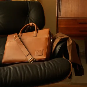 VOYAGER LAPTOP BAG